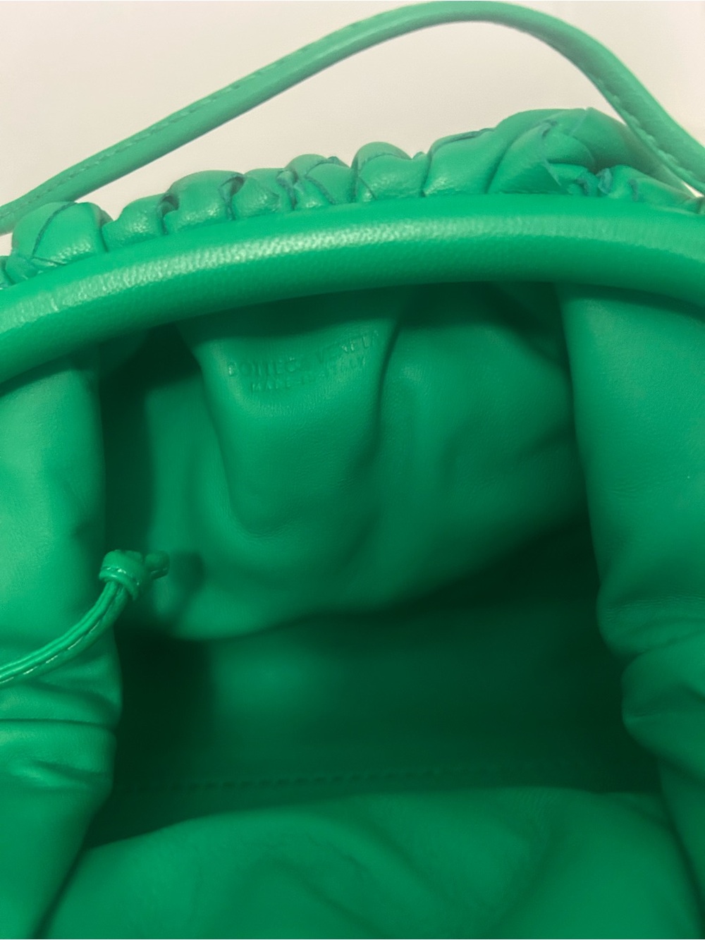 Bottega Veneta woven Intrecciato Pouch Crossbody Bag green New - Picture 9 of 10